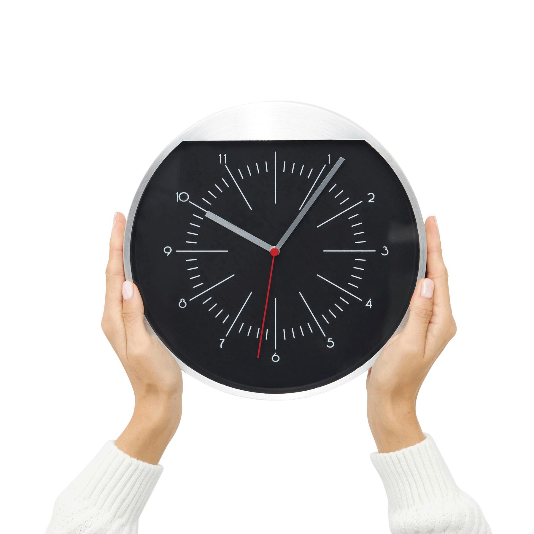 ROUNDABOUT - Wanduhr