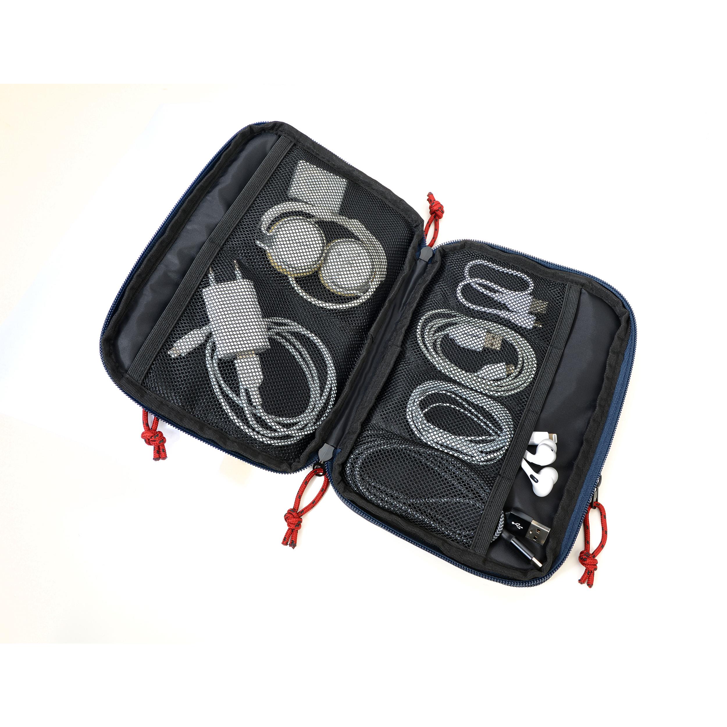 TROIKA Kabeltasche GO URBAN TECH POUCH 2