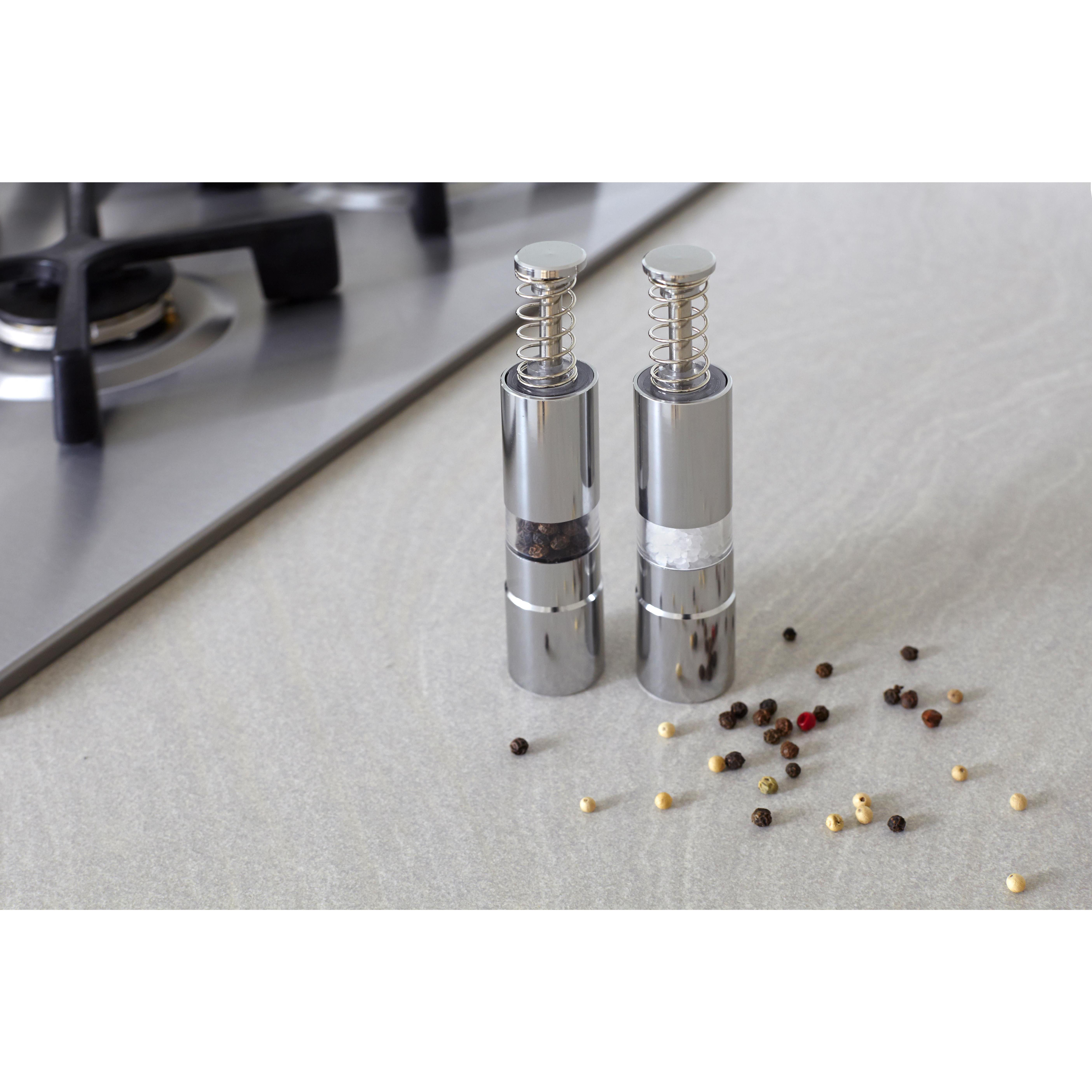Salz-und Pfeffermühle aus Metall Annalena