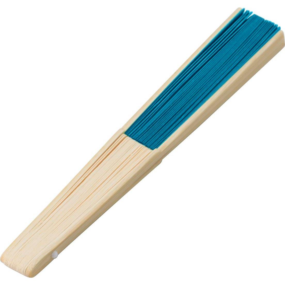 Hellblau
