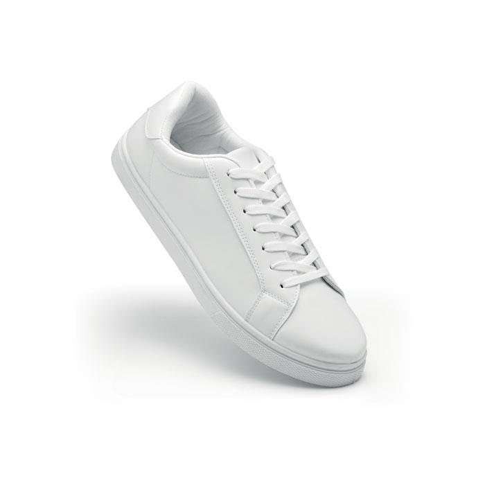 Sneakers aus PU 47