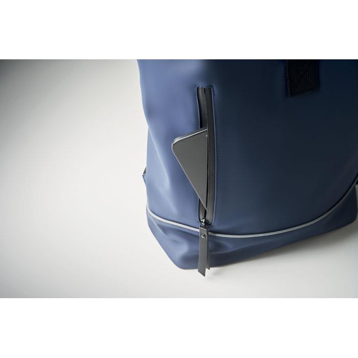15 Rolltop-Laptop-Rucksack