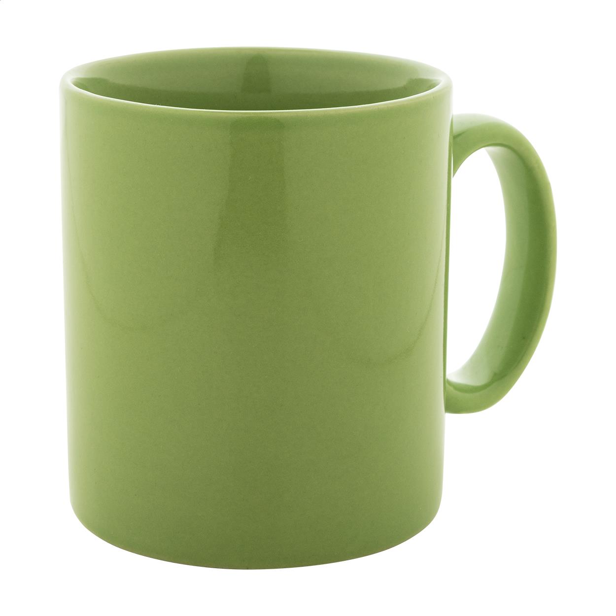 farbiger Keramikbecher