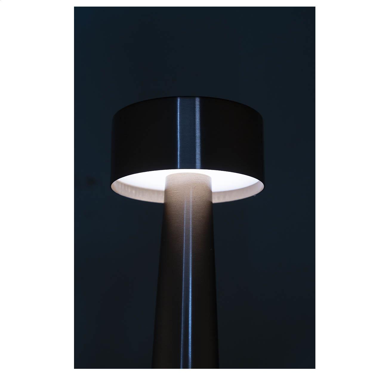 Tischlampe