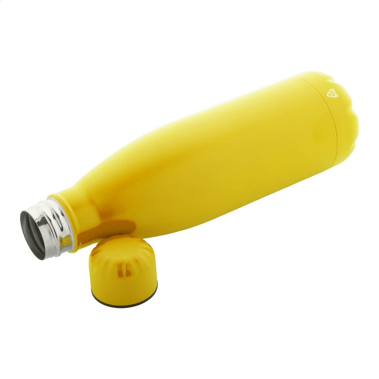 Flasche aus recyceltem Edelstahl