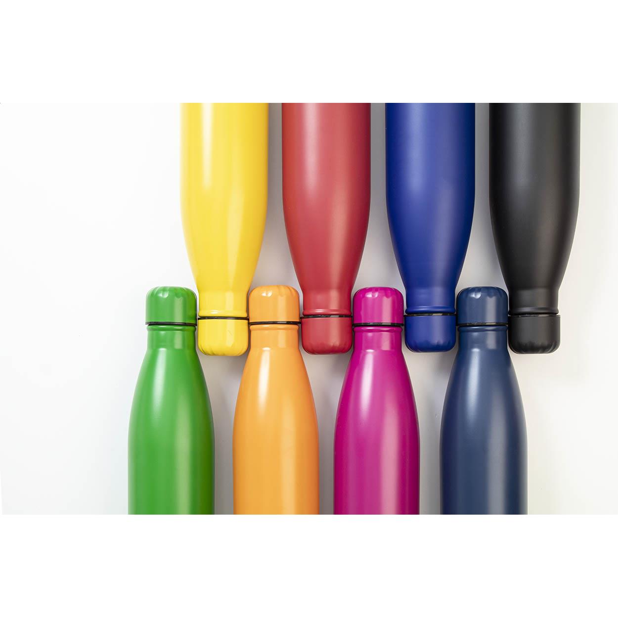 Flasche aus recyceltem Edelstahl