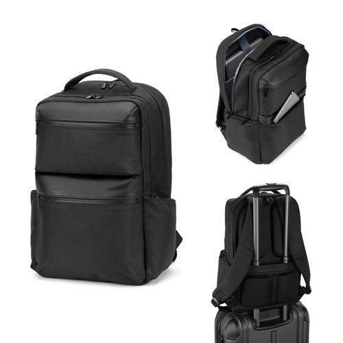 COPENHAGEN. Wasserabweisender Rucksack aus recyceltem Twill mit zwei großen Fronttaschen, 17´3 Zoll